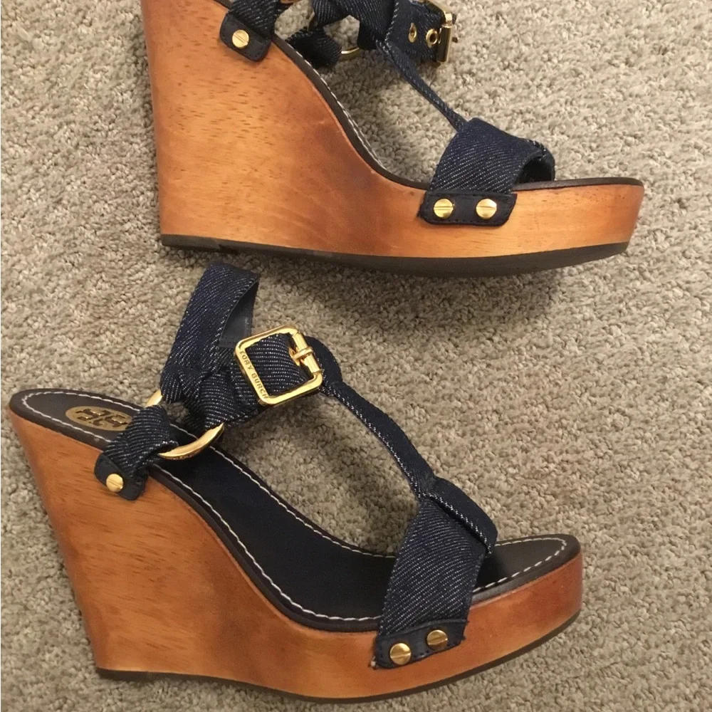 NEW Tory Burch “Beckett” Denim Wedge Sandals SZ 9